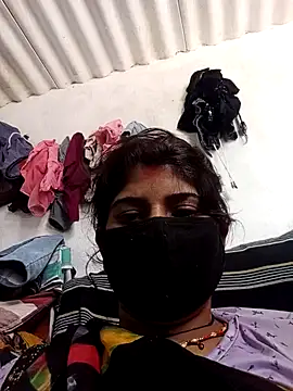 Snapshot of Sweet_Couple_01 chatting on May 2026 04:41:01 AM Sweet Couple 01 online show from May 2026 04:41:01 AM