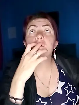 Snapshot of Annelis1 chatting on December 2025 06:19:01 AM Annelis1 online show from December 2025 06:19:01 AM