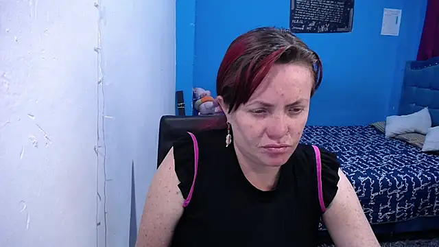 Annelis1 online show from March 2026 07:20:02 PM