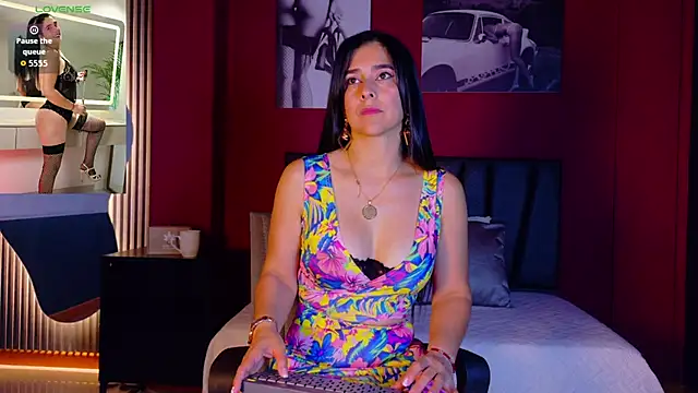Snapshot of Sunny_River chatting on May 2026 12:54:01 PM Sunny River online show from May 2026 12:54:01 PM