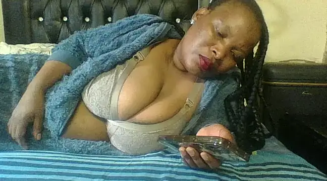 BustyBabyJ online show from December 2024 01:55:02 PM