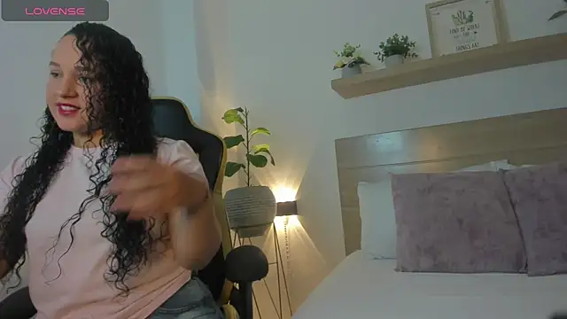 yera curry online show from January 2026 12:00:01 PM