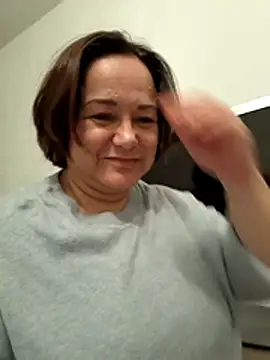 tantriquegirl06 online show from January 2026 06:01:01 PM