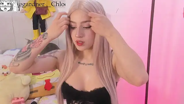 Snapshot of _Chloe_gardner chatting on April 2026 09:28:02 PM Chloe gardner online show from April 2026 09:28:02 PM