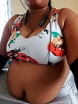 Snapshot of Palkova12 chatting on March 2026 10:21:01 AM Palkova12 online show from March 2026 10:21:01 AM