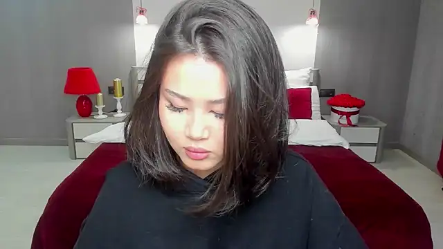 Brunette Charm online show from March 2026 06:00:01 PM