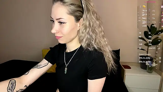 sun under skyy online show from February 2026 02:08:02 AM