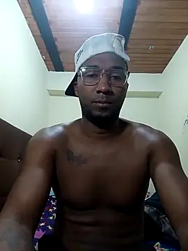 Snapshot of big_black27 chatting on January 2026 04:00:02 PM big black27 online show from January 2026 04:00:02 PM