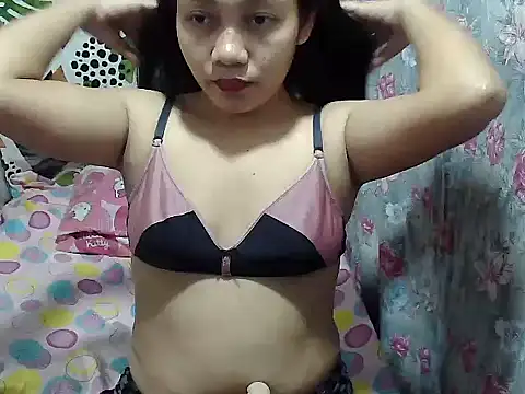 Snapshot of Lusty_babe chatting on July 2026 02:10:01 PM Lusty babe online show from July 2026 02:10:01 PM