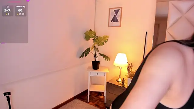Snapshot of LizzCarter_ chatting on July 2026 11:16:02 AM LizzCarter online show from July 2026 11:16:02 AM