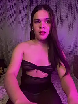Snapshot of stripyapril chatting on August 2026 01:35:02 PM stripyapril online show from August 2026 01:35:02 PM