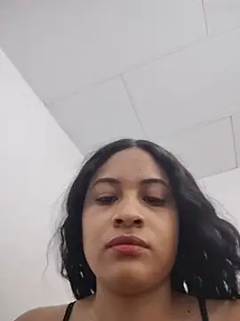Snapshot of DAFNNEE_HOT chatting on July 2026 03:10:02 PM DAFNNEE HOT online show from July 2026 03:10:02 PM