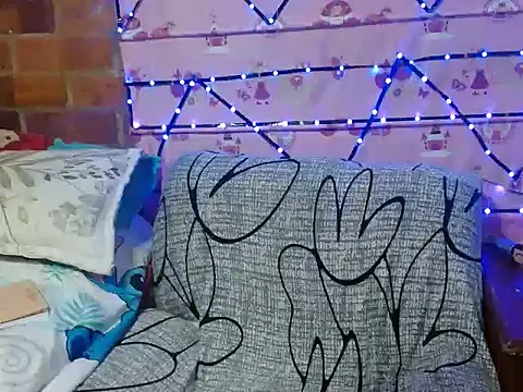 LunaVinxxen online show from March 2026 04:07:02 AM