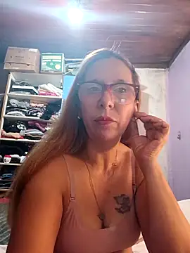 Snapshot of cari75 chatting on April 2026 04:01:01 AM cari75 online show from April 2026 04:01:01 AM