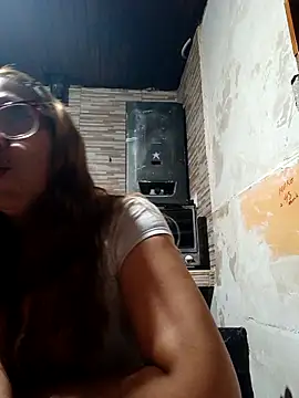 Snapshot of cari75 chatting on April 2026 08:43:01 PM cari75 online show from April 2026 08:43:01 PM