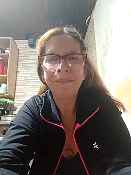 Snapshot of cari75 chatting on April 2026 06:20:01 AM cari75 online show from April 2026 06:20:01 AM