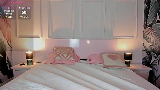 EVANGELIINE 21 online show from January 2026 07:04:02 PM