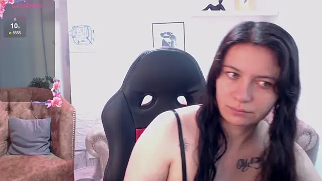 amanda rousee online show from February 2026 03:50:01 AM