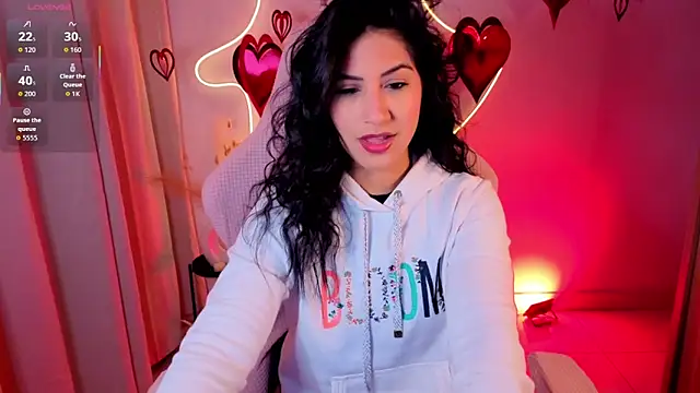 Snapshot of chloebum_ chatting on February 2026 11:06:02 AM chloebum online show from February 2026 11:06:02 AM