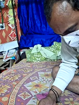 Mr-Mrs-couple online show from December 2025 06:15:01 PM