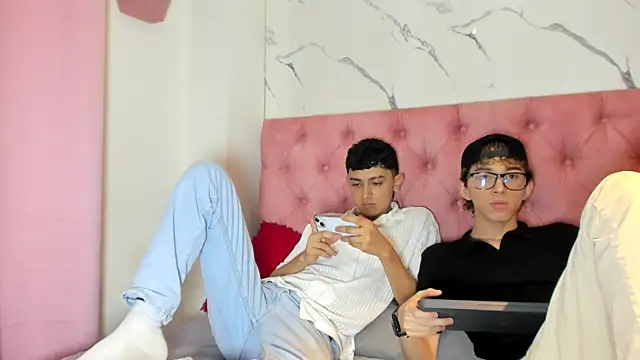 double temptation2 online show from December 2025 08:36:02 PM