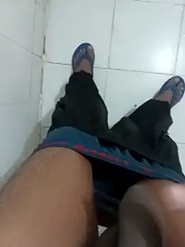 bigg dickkk69 online show from January 2026 12:29:02 PM