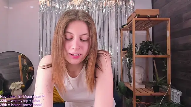 Pink Muses online show from February 2026 01:40:01 PM