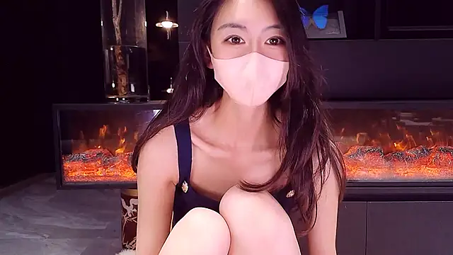 Snapshot of Anan-077 chatting on July 2026 04:33:01 PM Anan-077 online show from July 2026 04:33:01 PM