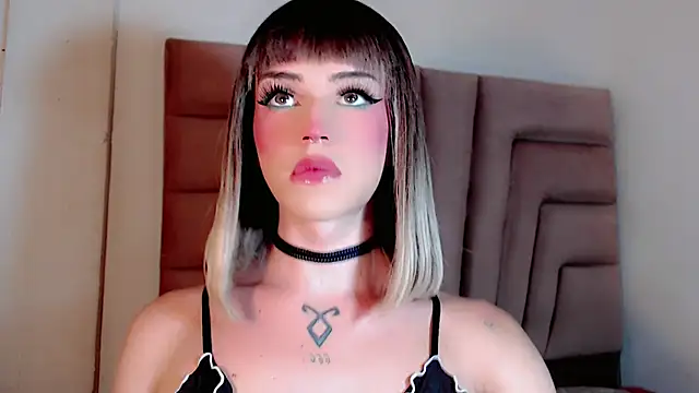 gabymolits online show from January 2026 06:45:01 PM