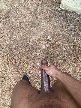 Snapshot of PublicBbc chatting on April 2026 07:09:02 PM PublicBbc online show from April 2026 07:09:02 PM