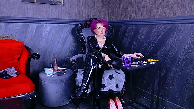 IsabelaConte online show from March 2026 07:14:02 PM