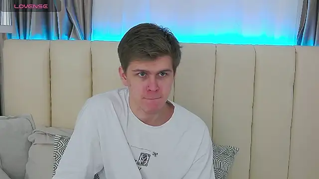 NickJohnas online show from January 2026 04:50:02 AM