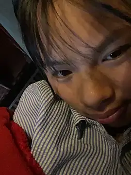 Snapshot of Nika-be chatting on December 2025 08:20:01 AM Nika-be online show from December 2025 08:20:01 AM