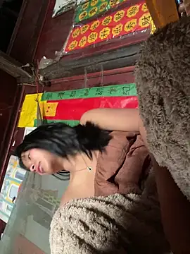 Snapshot of Nika-be chatting on December 2025 01:57:02 AM Nika-be online show from December 2025 01:57:02 AM