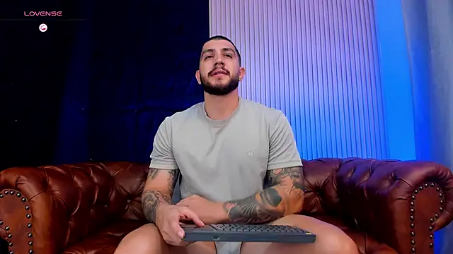 Snapshot of KyleNorth_ chatting on February 2026 12:48:02 AM KyleNorth online show from February 2026 12:48:02 AM