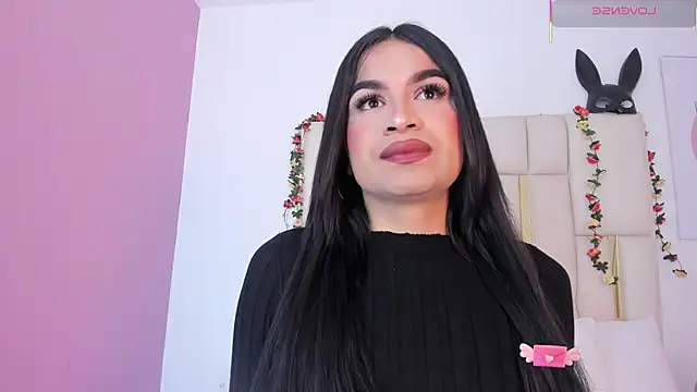 Snapshot of Silvanna-Casstro chatting on January 2026 11:56:01 AM Silvanna-Casstro online show from January 2026 11:56:01 AM