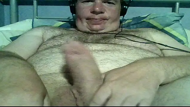 Snapshot of mrhardcock12 chatting on June 2026 09:28:02 PM mrhardcock12 online show from June 2026 09:28:02 PM