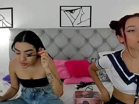 DuoSecretHot online show from January 2026 08:10:02 PM