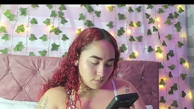 Ayla-marttinez online show from February 2026 01:56:02 AM