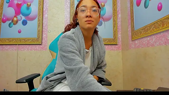 Jadde Greyy  online show from January 2026 11:14:01 PM