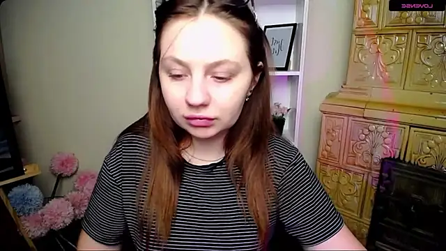 LiliaErmi online show from January 2026 11:02:02 AM