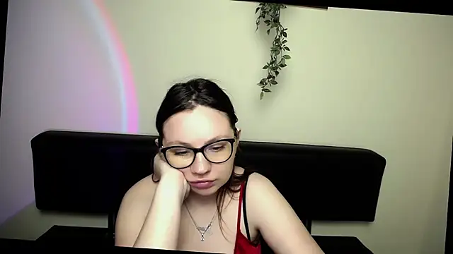 LiliaErmi online show from April 2026 06:22:01 AM