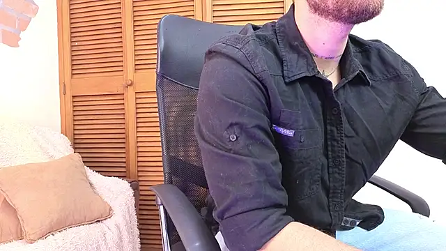 Snapshot of King_meruem chatting on December 2025 01:15:01 PM King meruem online show from December 2025 01:15:01 PM