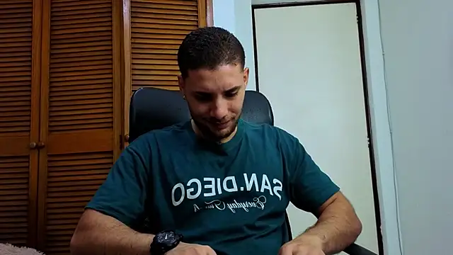 Snapshot of King_meruem chatting on January 2026 01:38:02 PM King meruem online show from January 2026 01:38:02 PM