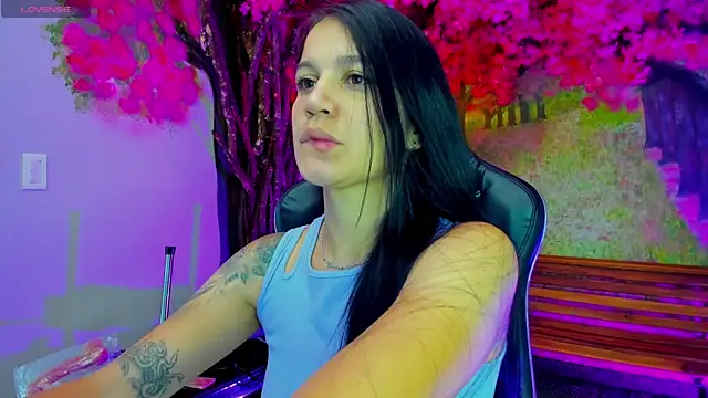 Snapshot of marahanson_ chatting on January 2026 02:00:01 PM marahanson online show from January 2026 02:00:01 PM