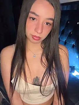 Snapshot of Lanna_rosse chatting on February 2026 02:11:01 AM Lanna rosse online show from February 2026 02:11:01 AM