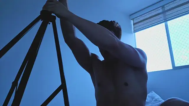 maxxcooper1 online show from December 2025 09:52:01 PM