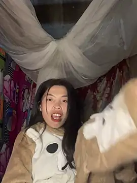 lux-su online show from February 2026 04:49:02 PM