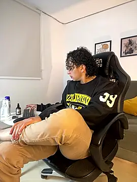 Jay Taylor online show from January 2026 10:37:01 PM