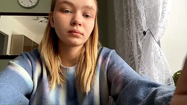 Snapshot of Leifuture chatting on January 2026 07:23:02 AM Leifuture online show from January 2026 07:23:02 AM